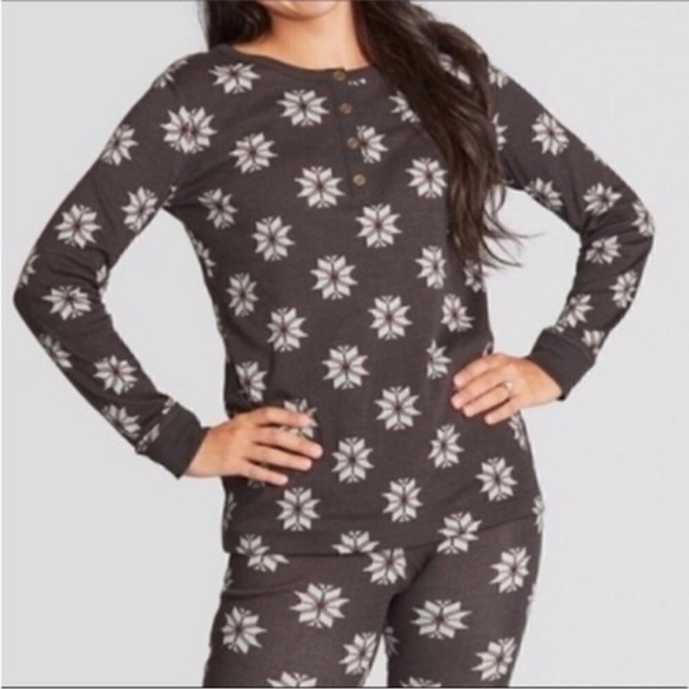 Hearth‎ and Hand pajama SET